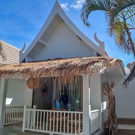 Elephant Beach Club & Resort Samui Chaweng  Exterior photo
